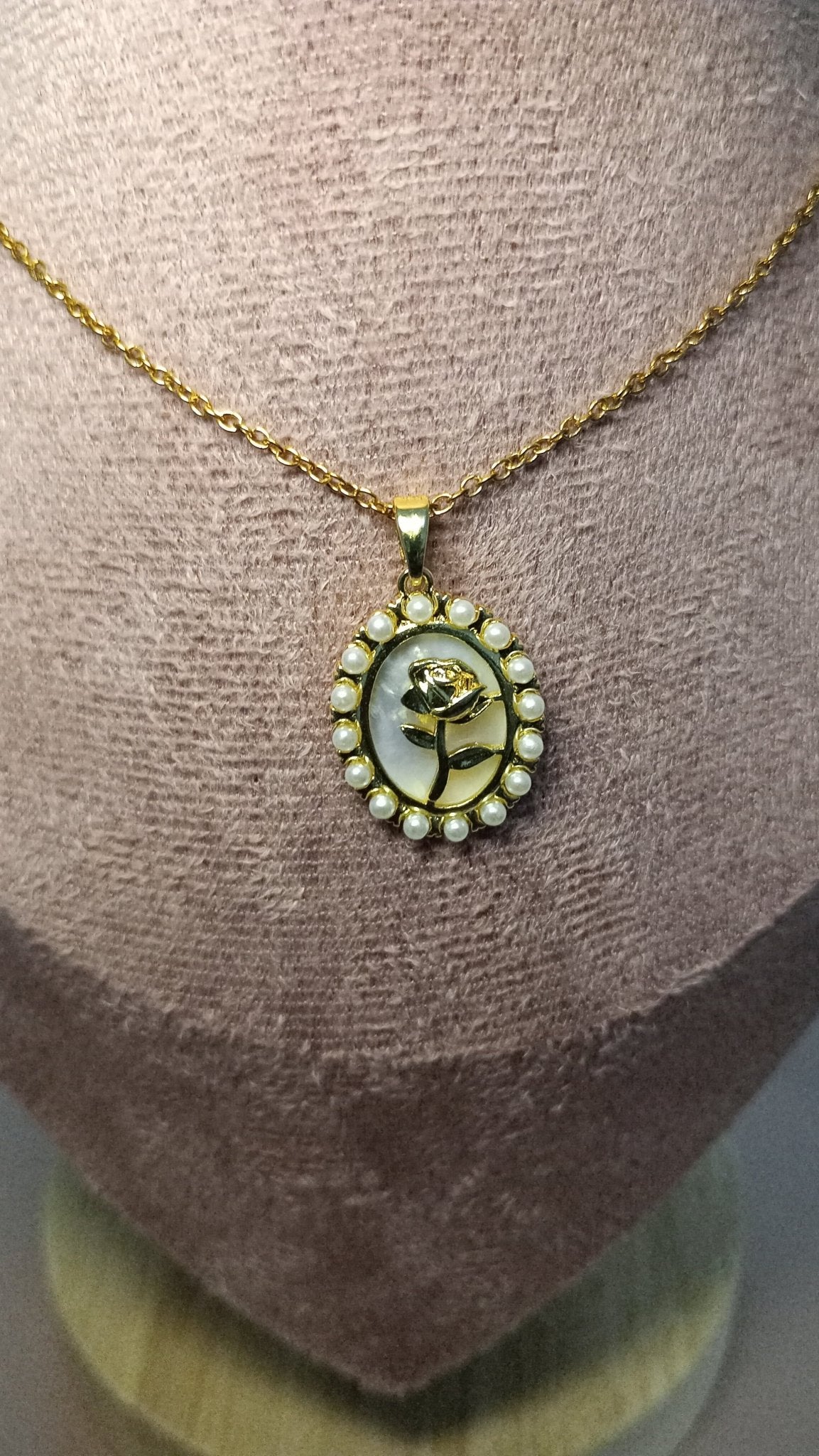 Collier médiéval