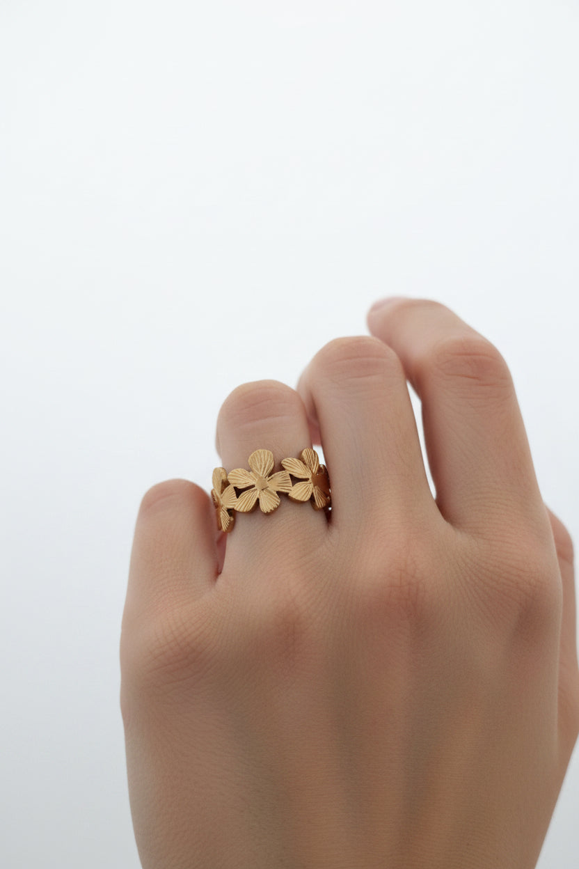 Bague fleurie