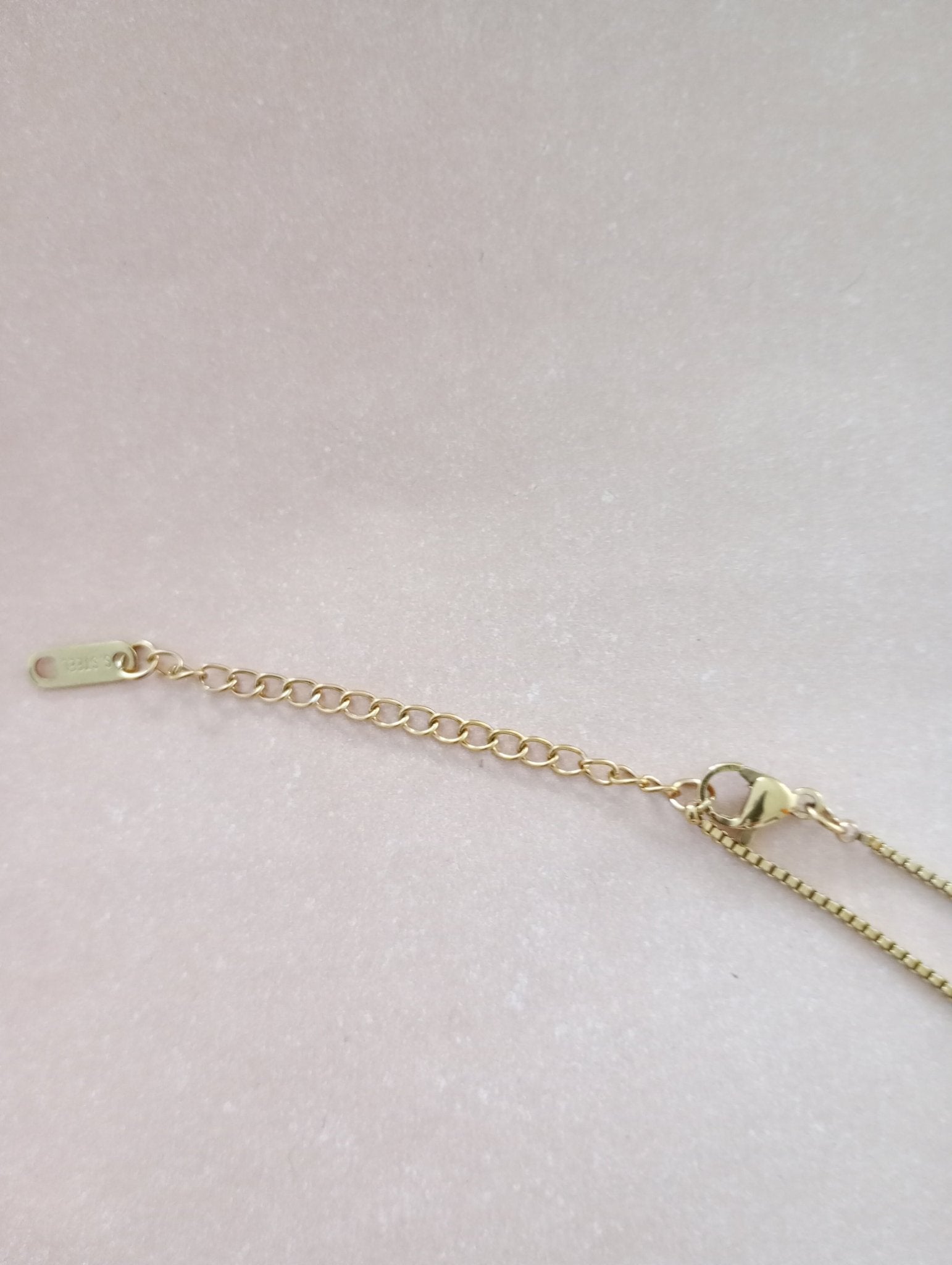 Collier cravate Tirska
