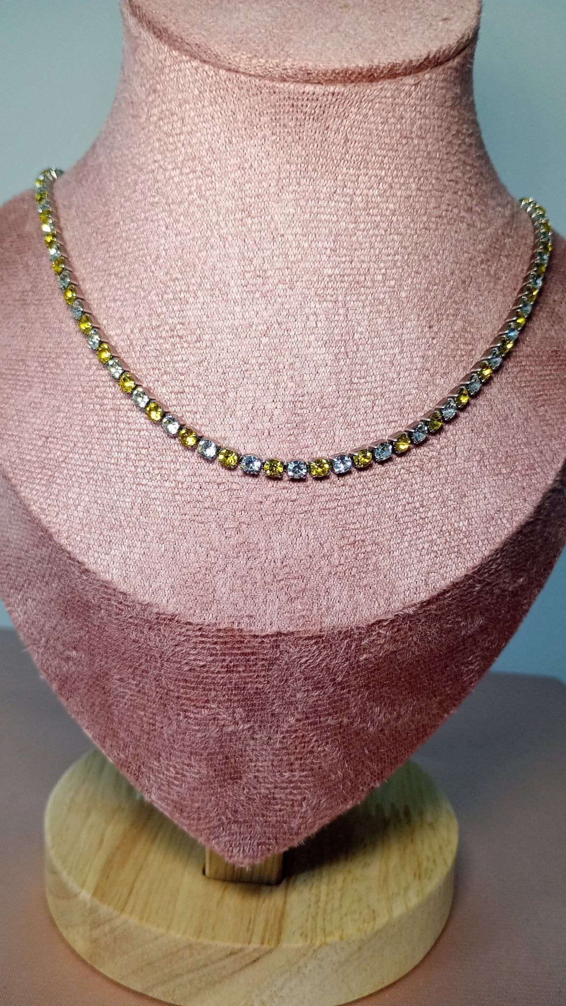 Collier Ivy