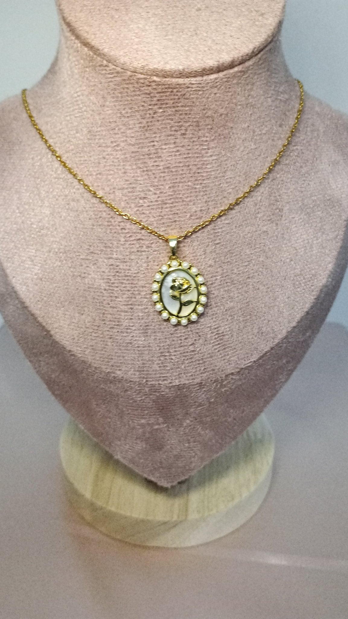 Collier médiéval