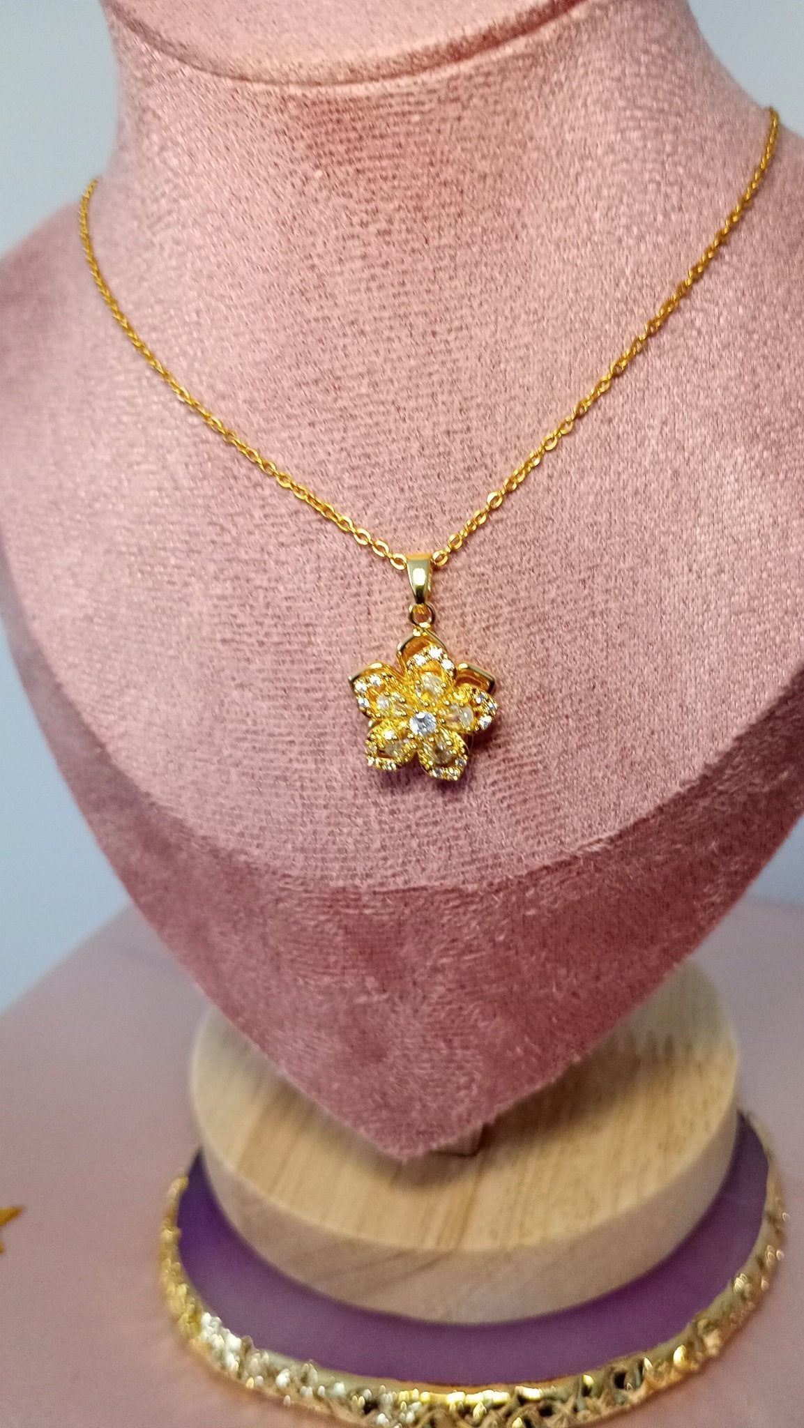 Collier Thalou