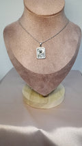 Collier rosy